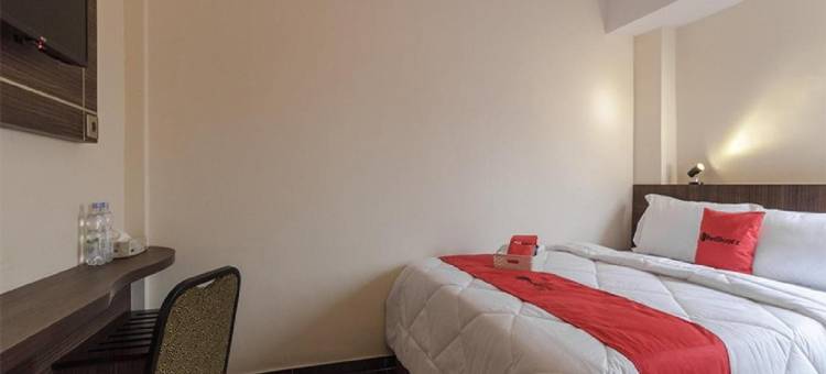 红多兹Plus酒店-帕纳库康大道(RedDoorz Plus @ Boulevard Panakkukang)图片