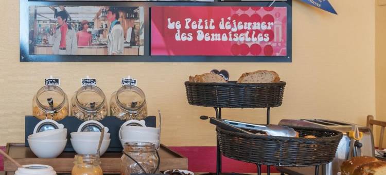 法国罗什福尔洛吉斯拉斐特酒店(Logis Hôtel Lafayette Rochefort France)图片