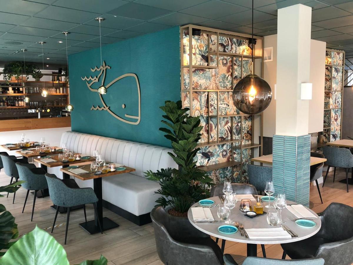 Beach Hotel I Kloeg Collection Over view