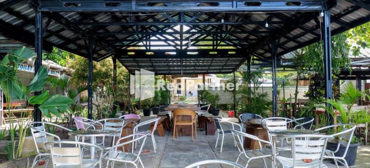 沙哈巴特海滩宾馆 - 米特拉红门酒店(Sahabat Pantai Guest House Mitra RedDoorz)图片