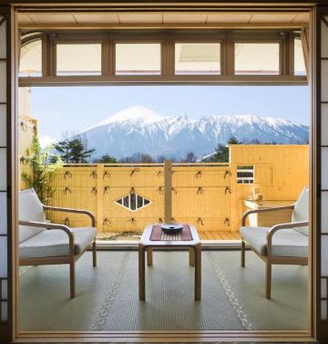 Hachimantai HeightsHotel Overview