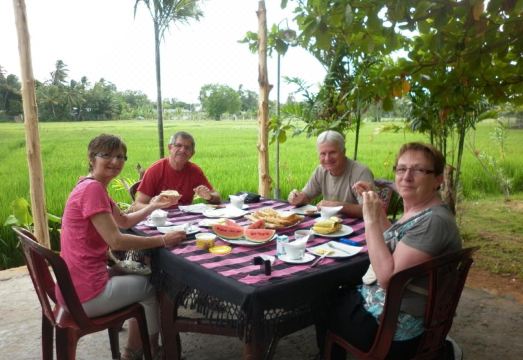 Thisara Guest House Hotel Overview