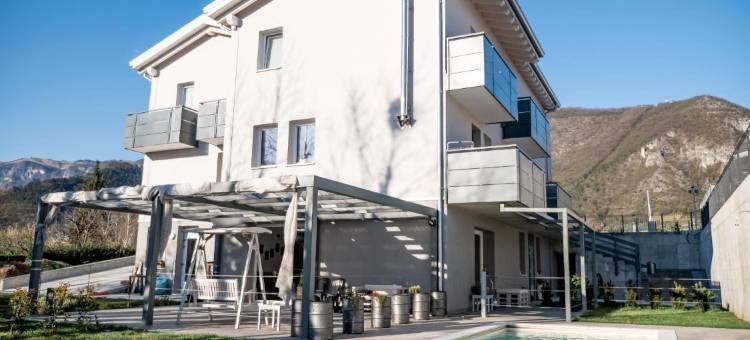 波福 2.4 酒店(Pove 2.4 Hotel)图片