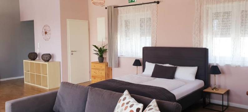 夹竹桃农场(Oleander Hof)图片