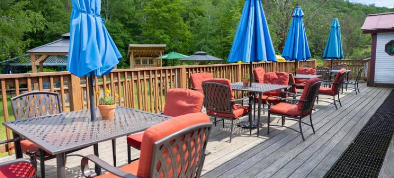 清河旅馆(Clear River Inn and Tavern)图片