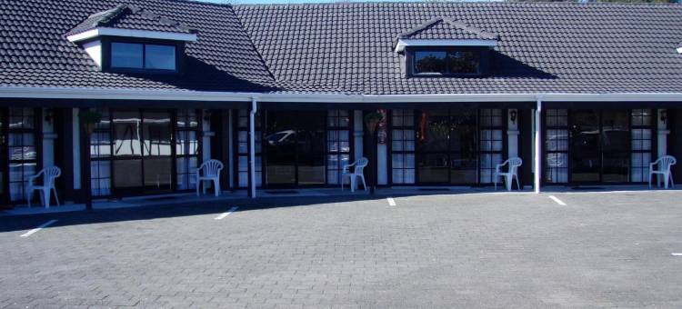 陶波切姆斯伍德汽车旅馆(Chelmswood Motel Taupo)图片