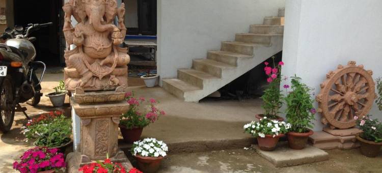 苏尔雅旅馆(Surya Inn)图片