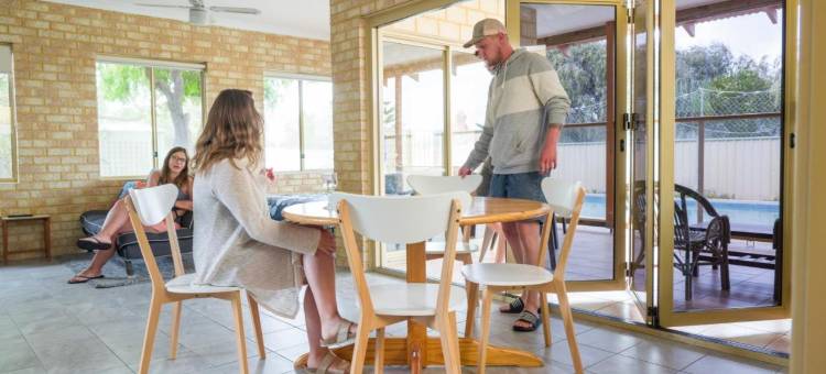 兰斯林旅馆(Lancelin YHA)图片