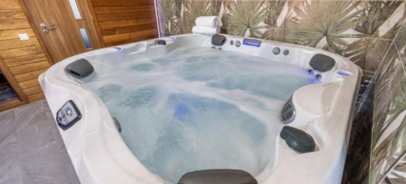 Vörös Álom Apartman Panzió图片