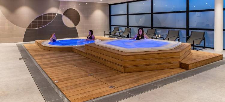 伊夫林圣康坦诺富特酒店(Novotel Saint-Quentin en Yvelines)图片