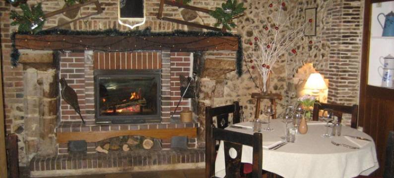 白马庄园餐厅酒店(Logis Hotel Restaurant le Cheval Blanc)图片