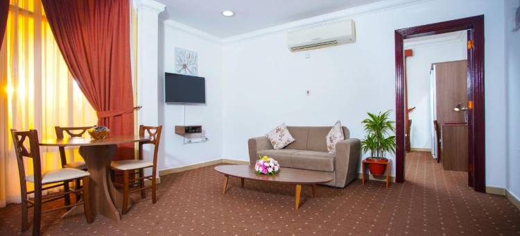 维拉酒店(La Villa Hotel)图片