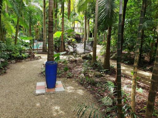 Boutique Bungalows Hotel Overview