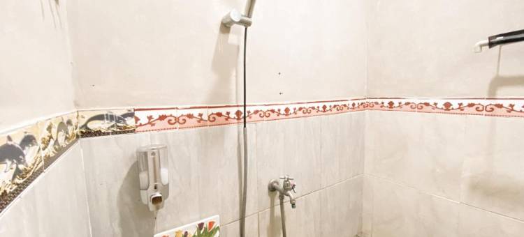 Central House Karimunjawa Mitra RedDoorz图片