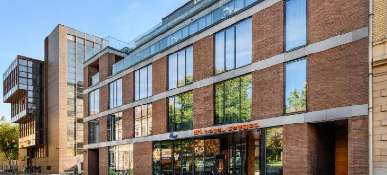 塞格德艺术酒店(Art Hotel Szeged)图片