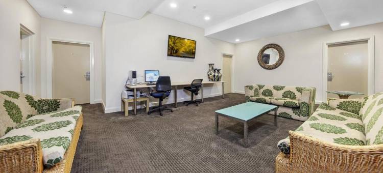 贝尔康纳路酒店和服务式公寓(Belconnen Way Hotel & Serviced Apartments)图片