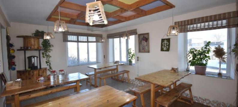 Riverside Karakol图片