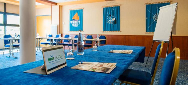 圣马洛特朗萨特布里特酒店(Brit Hotel Saint Malo – le Transat)图片