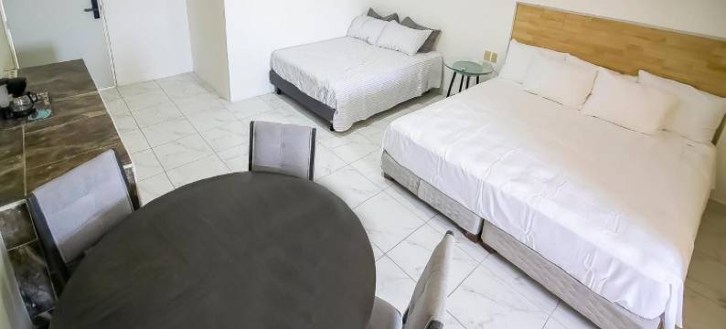 OYO Plaza Las Torres酒店，卡波圣卢卡斯(OYO Hotel Plaza Las Torres, Cabo San Lucas)图片