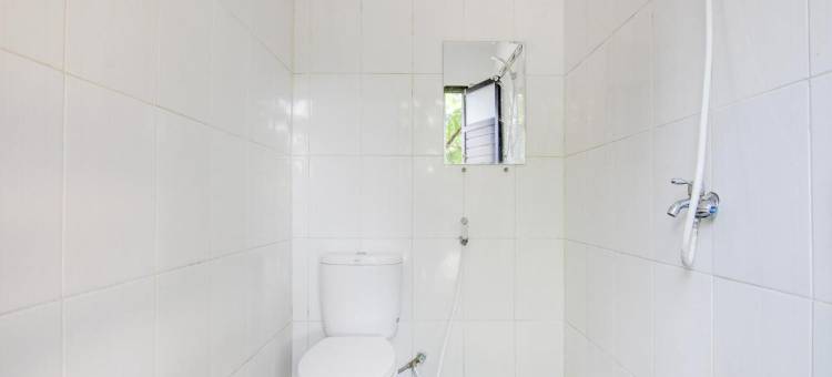 Capital O 93842 佐沃塞戈罗度假村靠近潘泰塞潘让(Capital O 93842 Jowo Segoro ResortNearPantai Sepanjang)图片