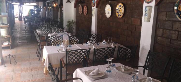 阿尔马德拉贝塔酒店(Hotel Almadrabeta)图片