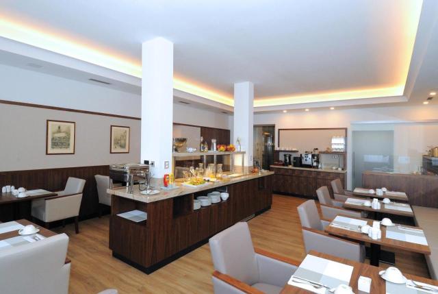 Hotel Kramer Over view