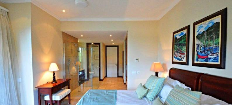 伊甸岛/海滨/豪华/3 床附卫浴套房/无线上网(Eden Island, Beach Front, Luxury, 3 Bed Ensuite, WiFi)图片