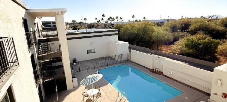 开间 6 套房 图森，亚利桑那 – 机场 / 基诺体育综合体(Studio 6 Suites Tucson, AZ Airport Kino Sports Complex)图片