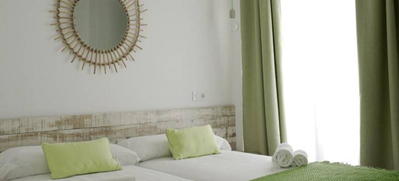 弗莱明50号公寓式酒店 - 限成人(Aparthotel Fleming 50 - Adults Only)图片