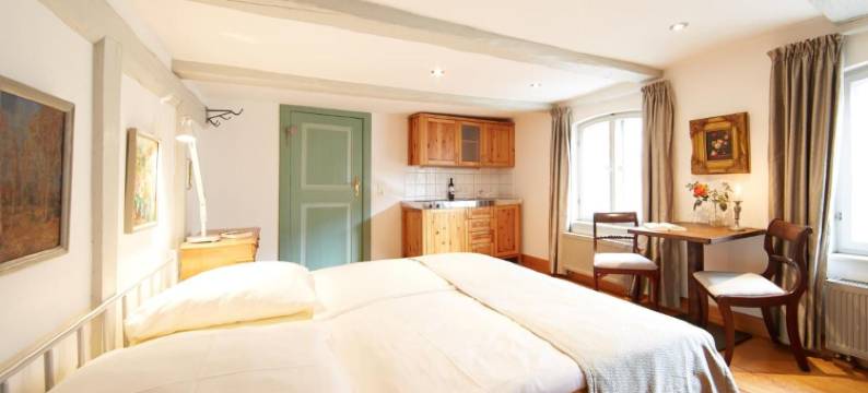 阿尔特斯塔特加斯特豪斯德鲁斯韦尔酒店(Altstadt Gästehaus Drewes Wale)图片