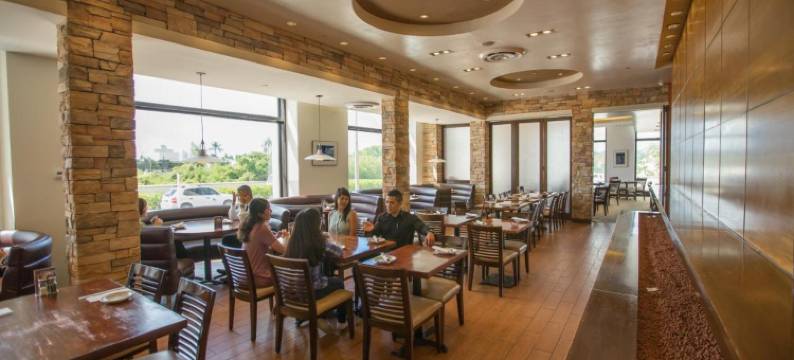 关岛皇家兰花饭店(Royal Orchid Hotel Guam)图片