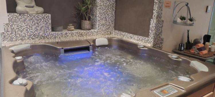 Logis中央酒店& Spa(Logis Central Hôtel - Restaurant & Spa)图片