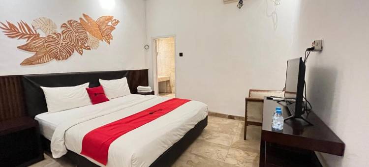 红门酒店靠近万鸦老市政厅(RedDoorz Near Kantor Walikota Manado)图片