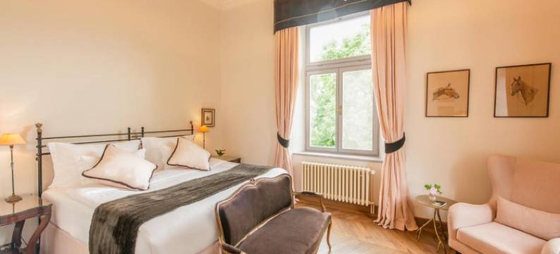 麦克里城堡酒店(Chateau Mcely)图片