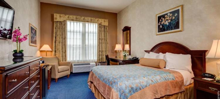 草坪湖贝斯特韦斯特优质套房酒店(Best Western Plus Lawnfield Inn  Suites)图片