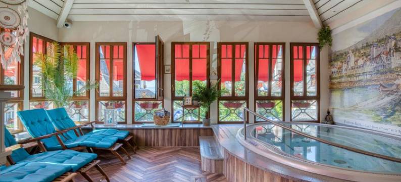 天鹅酒店(Les Cygnes)图片