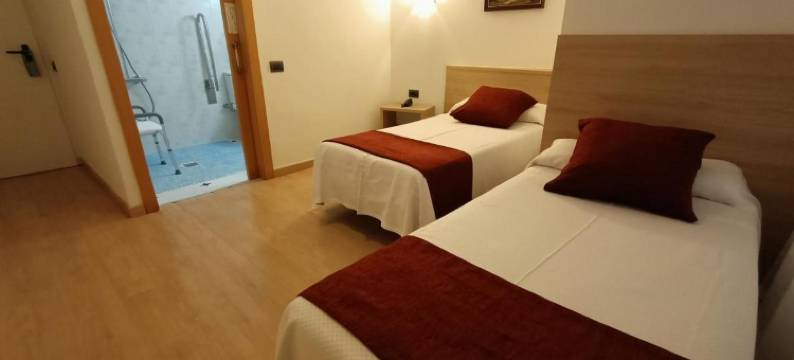 维洛比酒店(Hotel Vilobi)图片