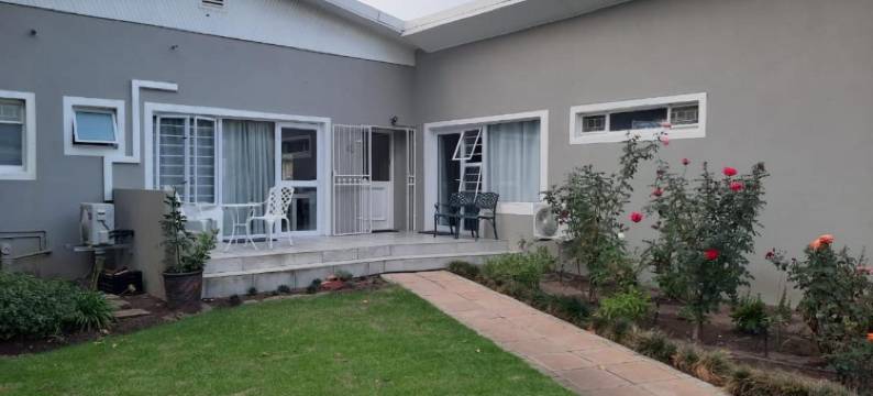 Dennecres4GuestRooms图片