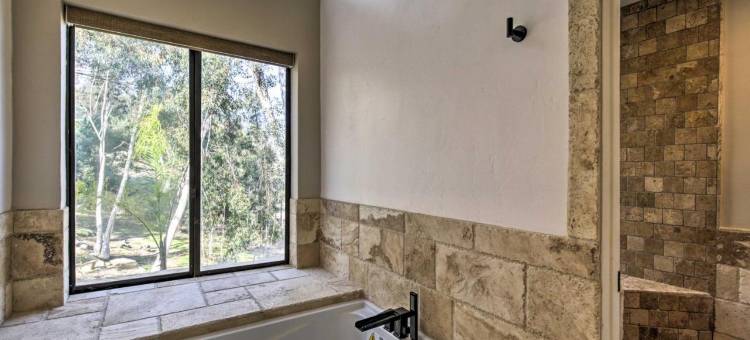 宽敞的埃尔卡洪别墅 - 距离市中心14英里！(Spacious El Cajon Villa - 14 Mi to Downtown!)图片