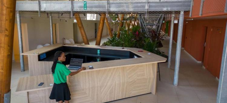 宜必思尚品马约特岛机场酒店(Ibis Styles Mayotte Aeroport)图片