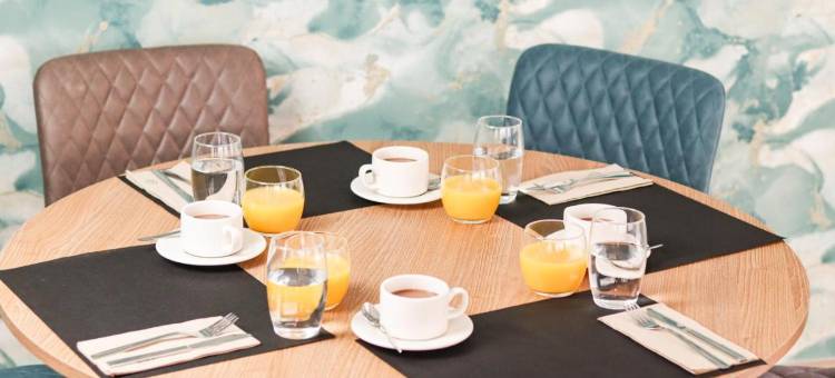 纳尔塞亚圣塔波拉酒店(Hotel Narcea)图片