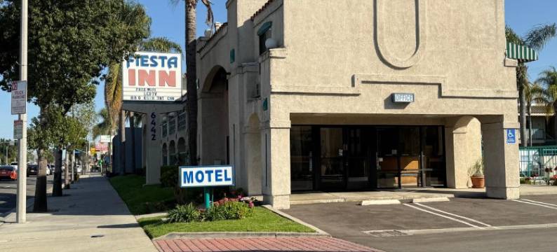 节日酒店- 贝尔花园/ 洛杉矶(Fiesta Inn Los Angeles - Bell Gardens)图片