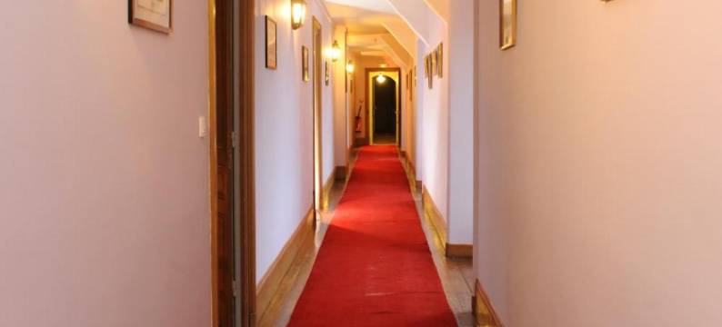 德卡尼西堡酒店(Chateau de Canisy)图片