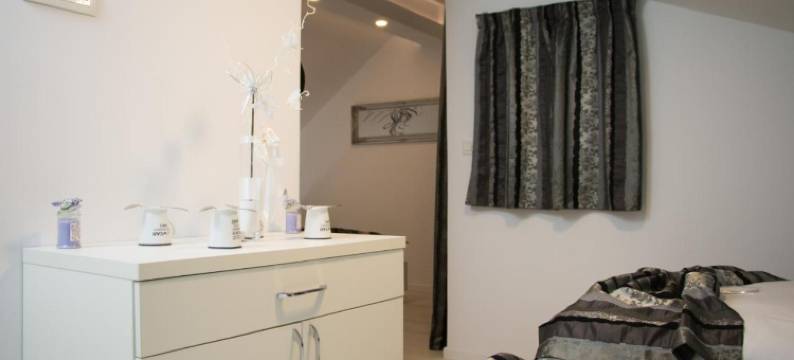 市中心别墅(Rooms Villa Downtown)图片