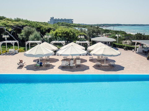 布拉达海岸大酒店