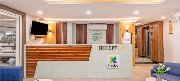 帕尔特君悦(Treebo Premium Paarth Grand with Pure Veg Restaurant)图片