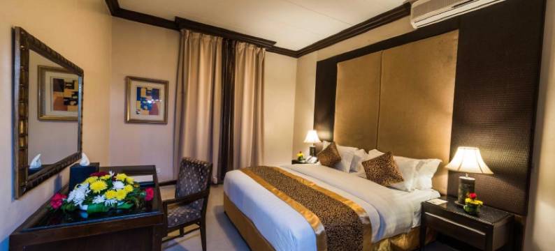 布德尔阿尔马西夫(Boudl Al Masif)图片