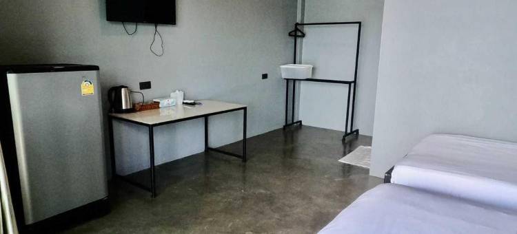 OYO 75530 By the dam cafe and farmstay图片