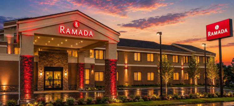 明尼阿波利斯黄金谷华美达酒店(Ramada by Wyndham Minneapolis Golden Valley)图片