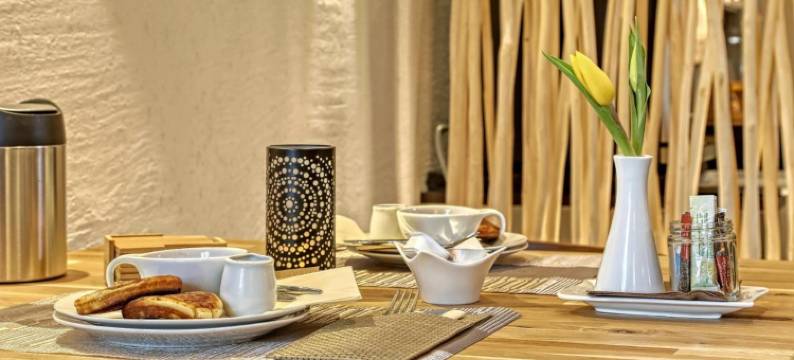 Suit Frühstück Zum Latschen - Adults Only图片